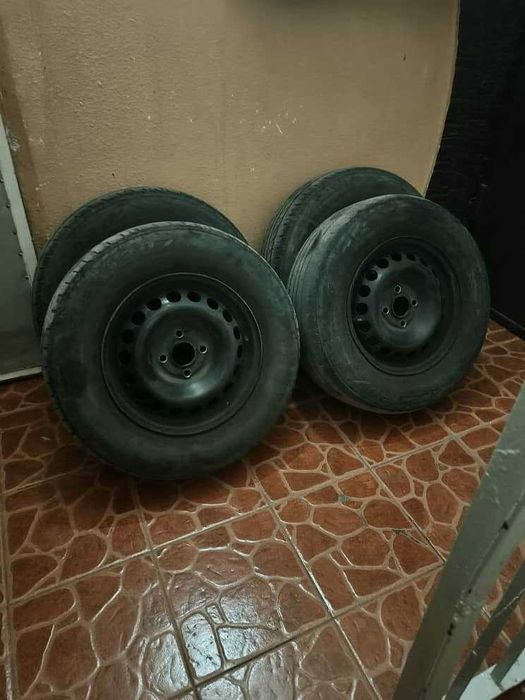 Шины диски и колёса