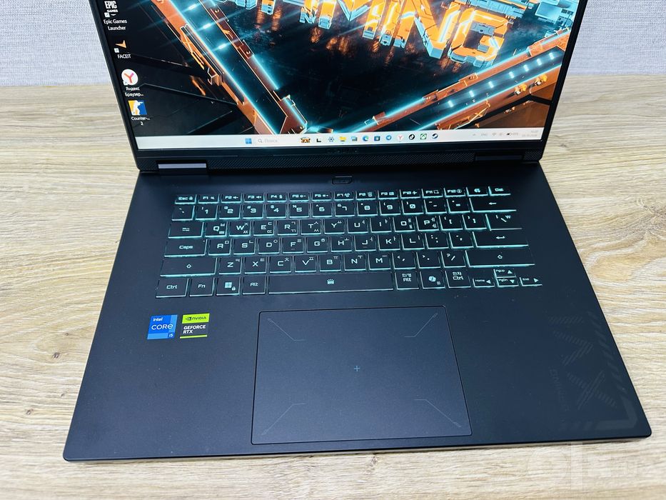 GIGABYTE Core i5-13Gen+RTX4050 Как новый Премиум игровой ноутбук