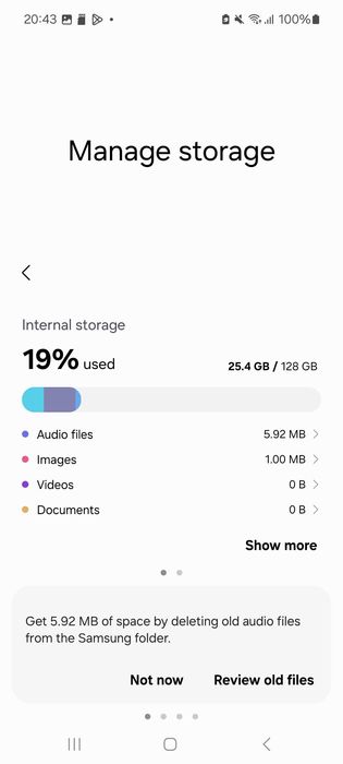 Мобилен телефон GSM Samsung Galaxy A52