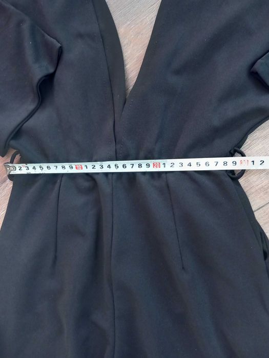 Официален гащеризон