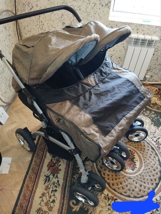 Эгизак болалар учун каляска  бор