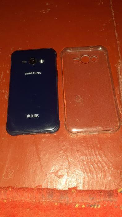 Samsung J 1 Ace телефон сатылады ислеп турған телефон