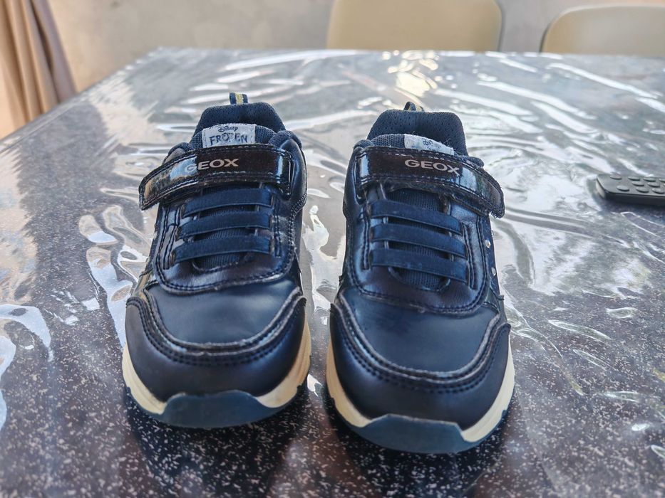 Светещи обувки Geox - Frozen, номер 28