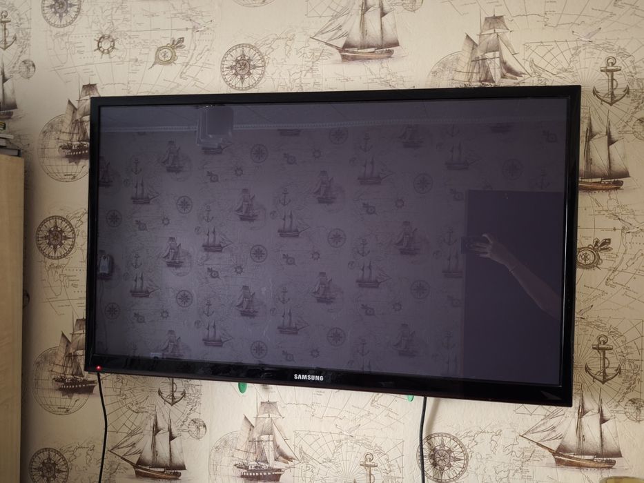 Продам телевизор Samsung