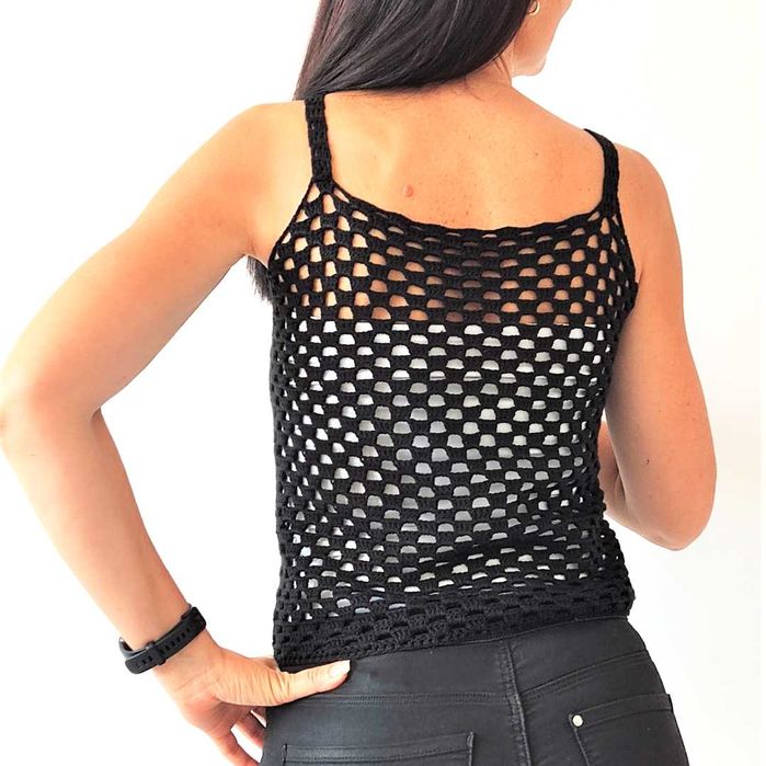 Черен Потник с Черепи в Готик Стил