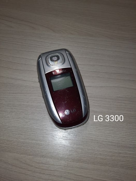 3 ретро телефона