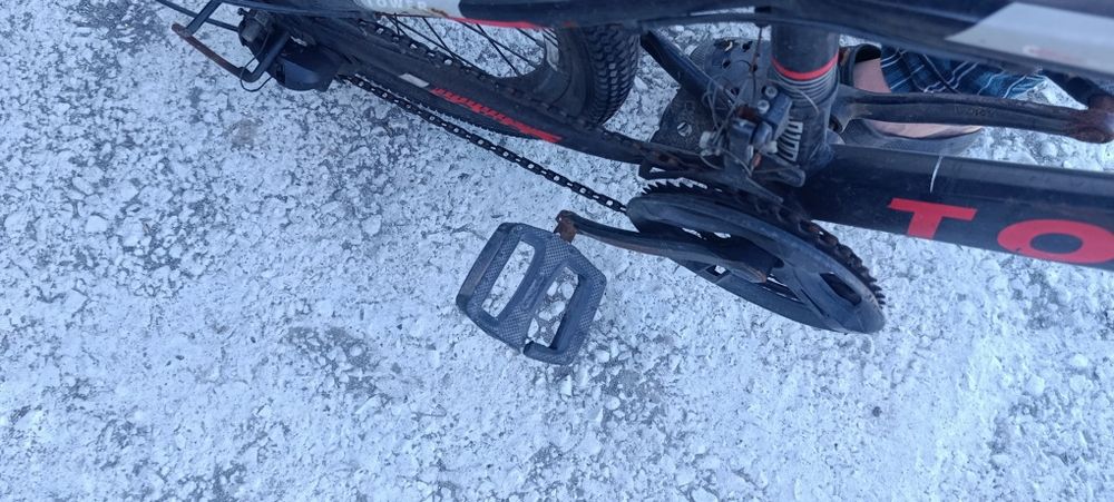 Велики БМВ и товер за два велика