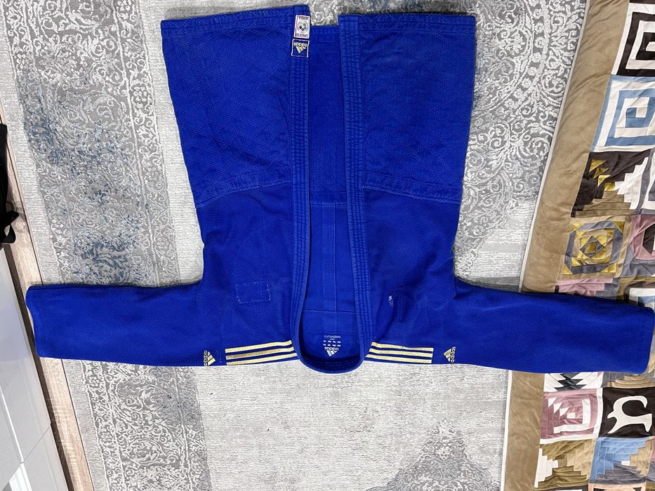 ADIDAS Кимано дзюдо оригинал
