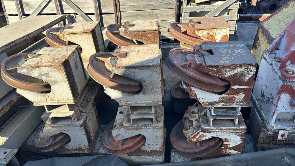 Толкатель канатный УТК-16-80-00