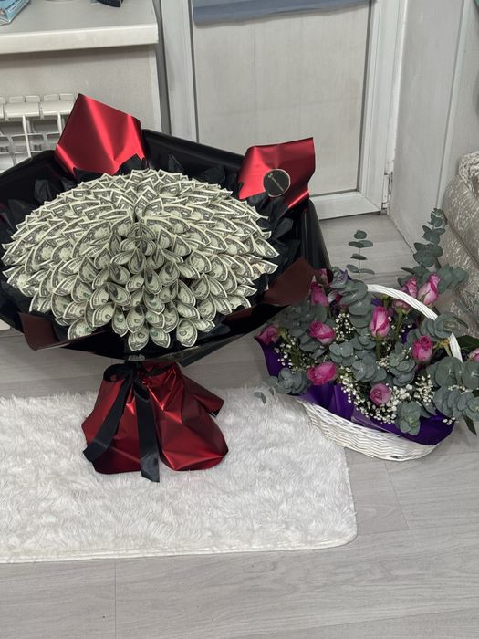 Денежный букет из доллара 101шт