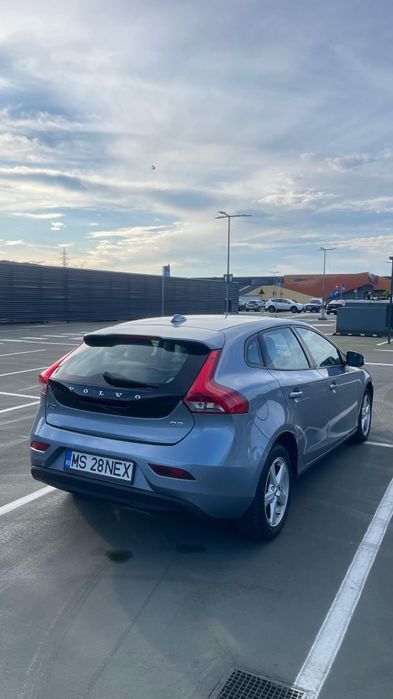 Volvo V40 2.0diesel manual