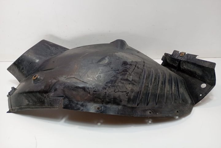 Carenaj dreapta fata   A2046980030 Mercedes-Benz C-Class W204/S204