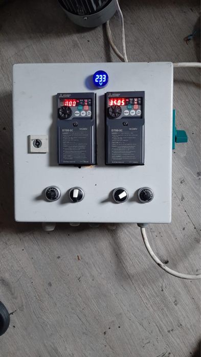 Tablouri electrice se ofera factura