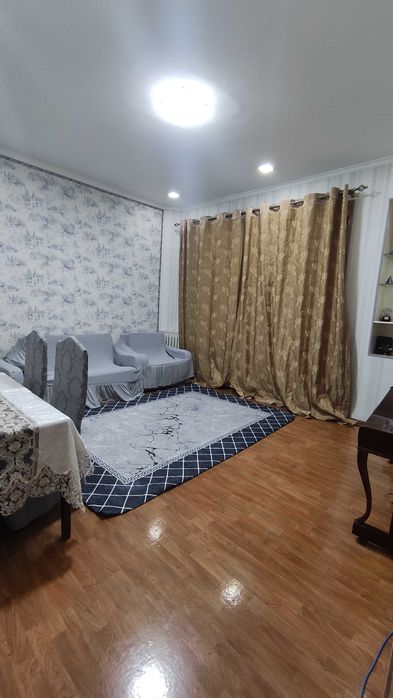 Продаётся квартира, 4/3/4, "сталинский" дом, Хумо Арена