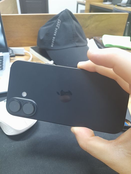Iphone 16 ideal 100 yomkost