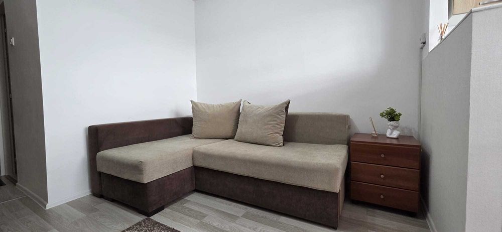 Garsoniera de inchiriat mobilata si utilata 1200 de lei
