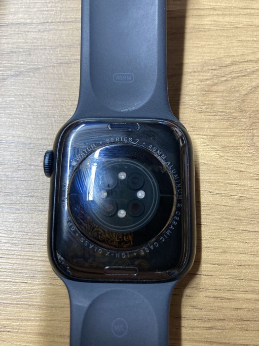 Срочно продам Apple watch 7