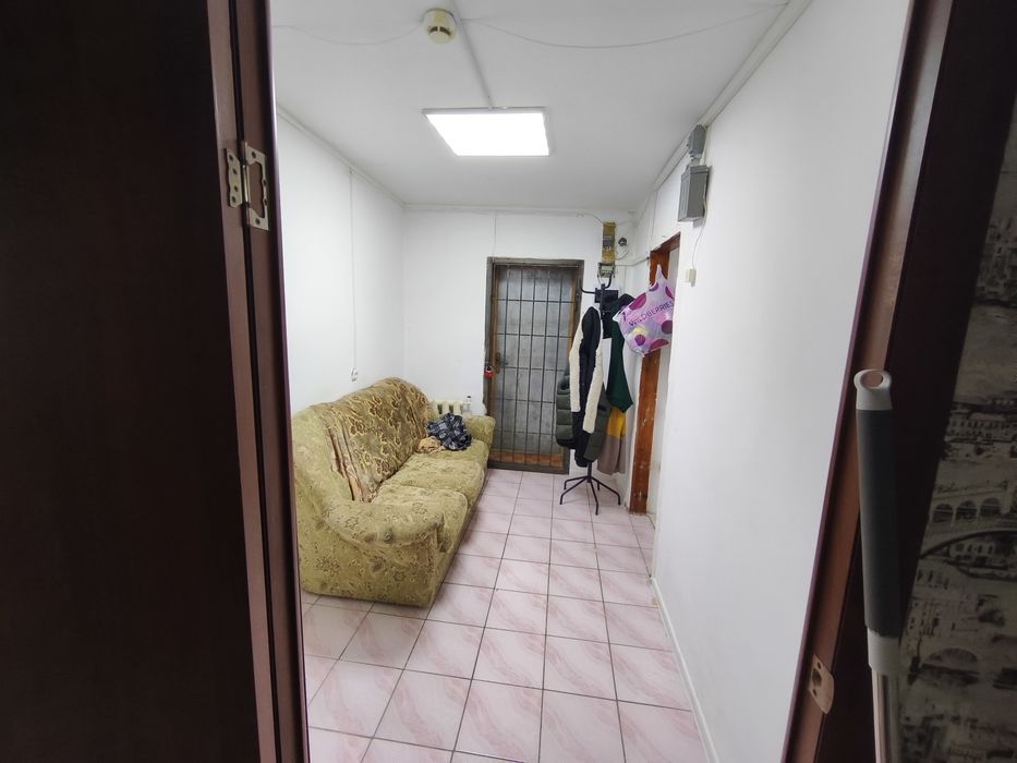 Сдам 2 комнаты в помещении