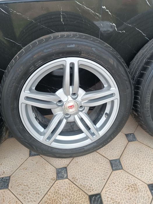 Vossen Diska balon 195 55 R15 Holati yaxshi