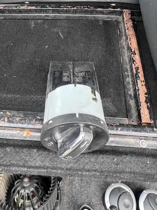 Vand bloc lumini Passat B7/2012/2014