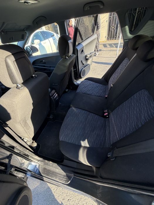 Kia Ceed 1.6 CRDI 2009 - distriubutie schimbata - anvelope noi revizie