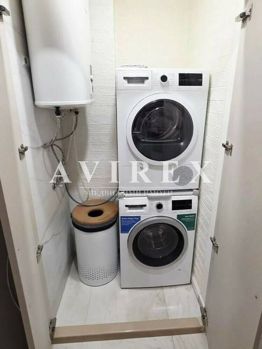 Дава се под наем Тристаен апартамент в Пловдив, Център - 100 кв.м за 698.19 € - Снимка #6