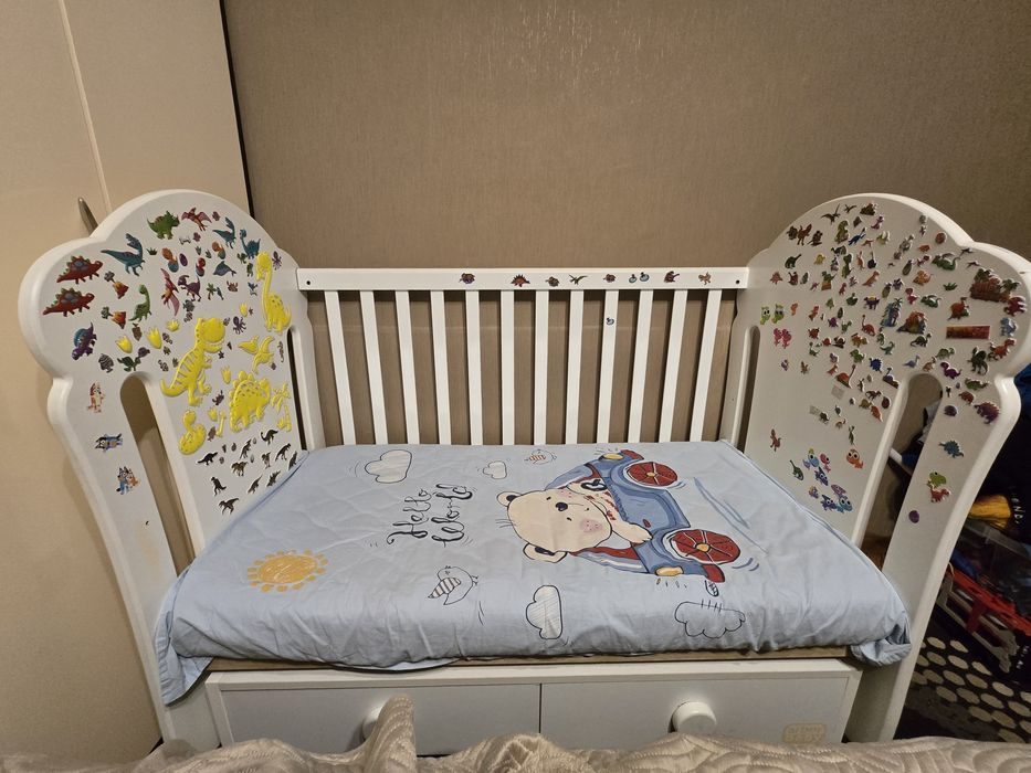 Подарявам бебешка кошара