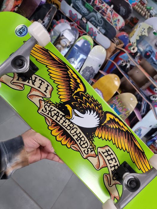 Готов скейтборд Antihero 8.0
