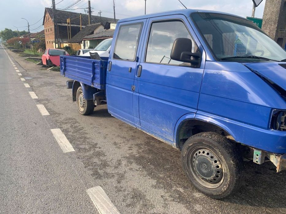 Dezmembrez Volkswagen T4 Syncro 2.4, 4x4, anul 1998