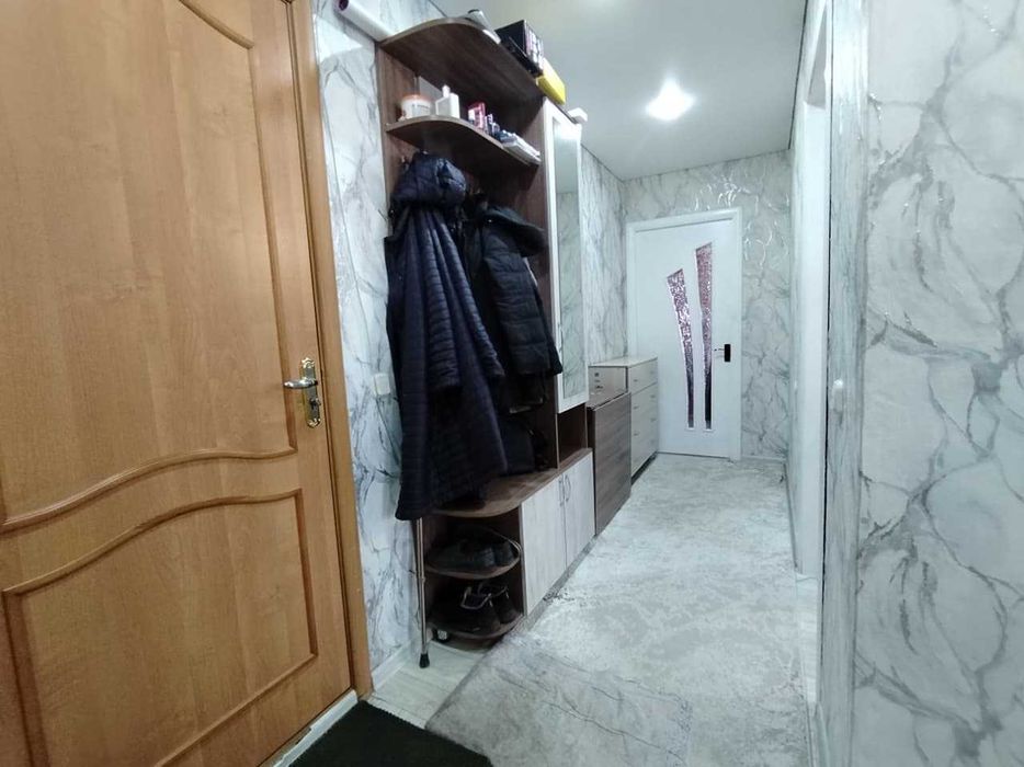 Продается 3х комн.кв на 6 микрорайоне