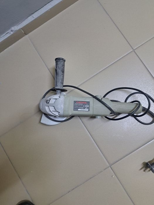 Продаётся болгарка