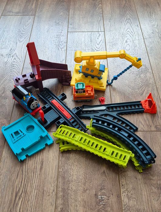 Влак Томас с кран