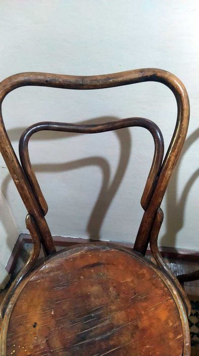 Два венских стула под реставрацию