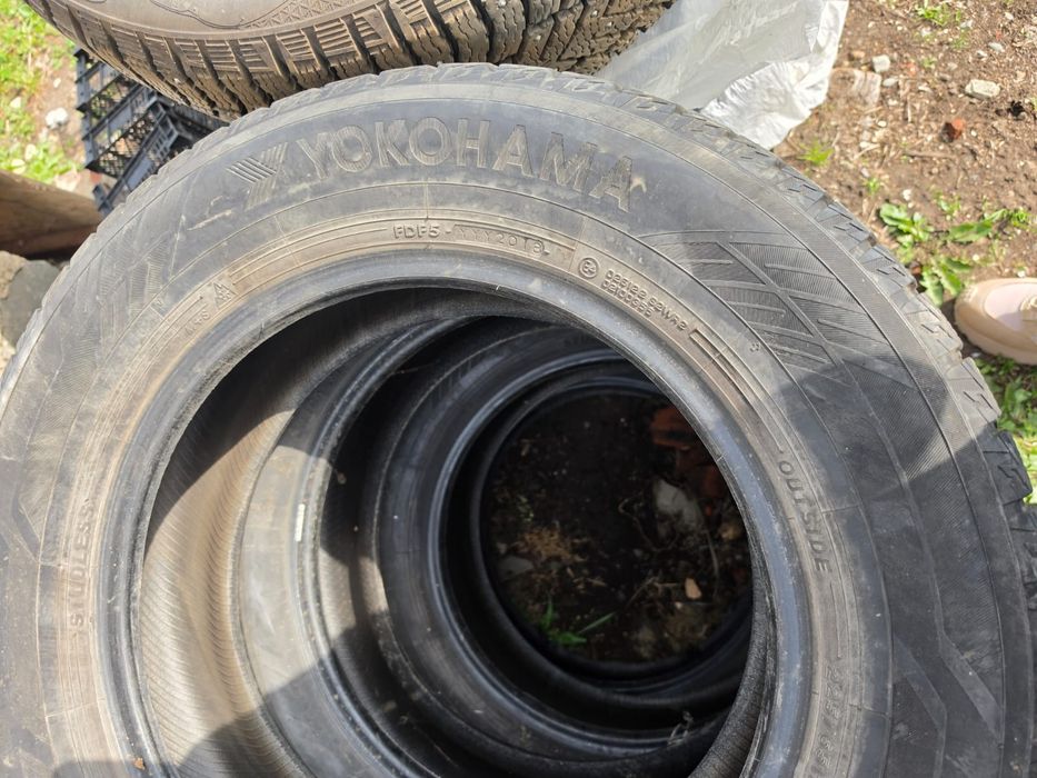 Продам резину 225/65/r17