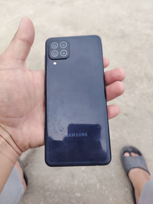 Телефон Samsung a 22