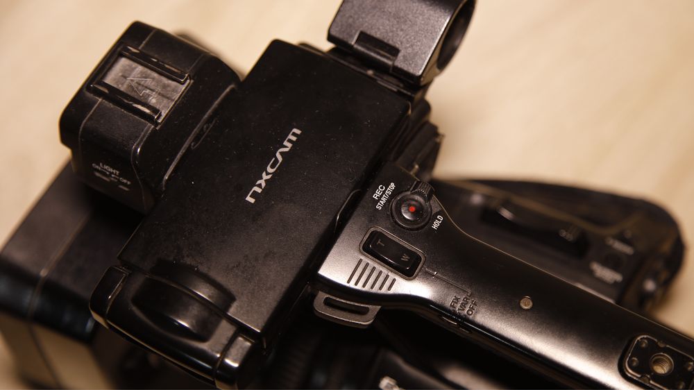 Sony HXR-NX3 продам