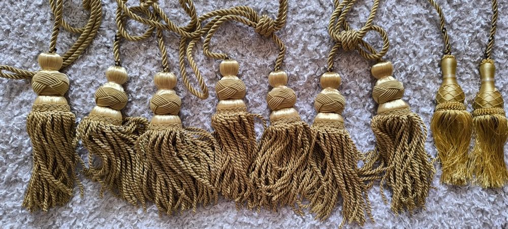 Держатели для штор кисти