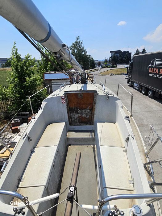 Ветроходна яхта "