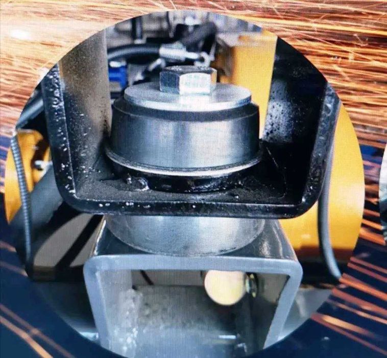 СУПЕР  Фронтальный погрузчик  Laigong 1.5куб  LG938