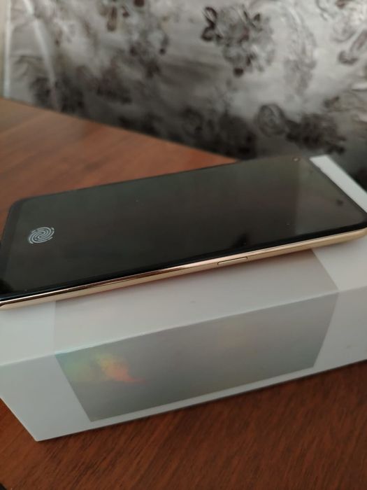 Oppo reno 8t 256 Гб памяти