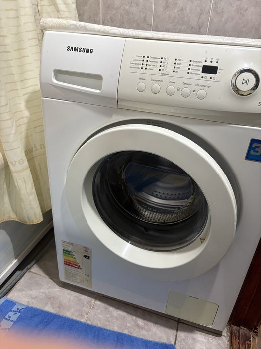 Продам стиральную машину