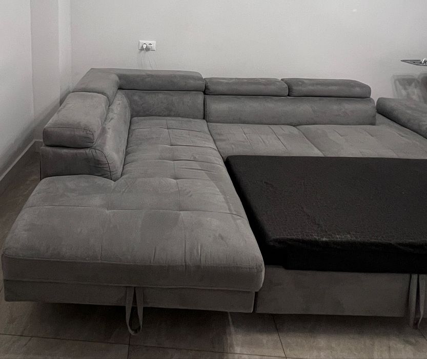 Canapea extensibila spatiu depozitare igienizata