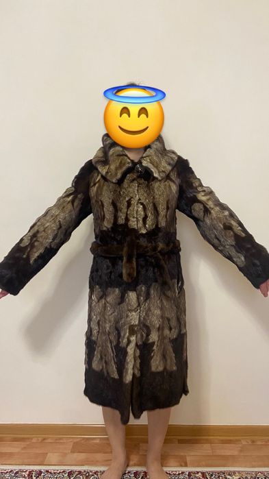 Поодам норковую шубу р 44-46