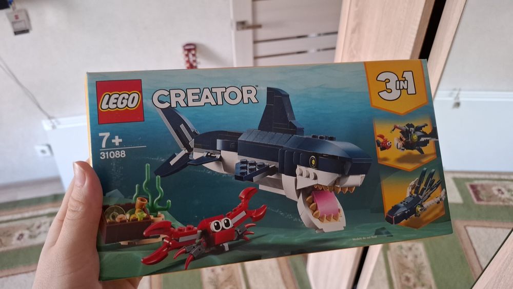 Продам лего срочно!!