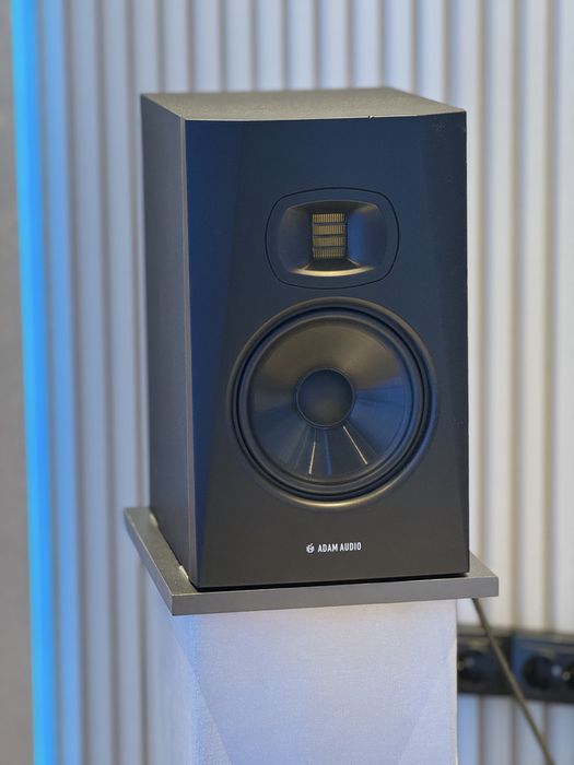 Студийные мониторы ADAM T7V (отличное состояние)