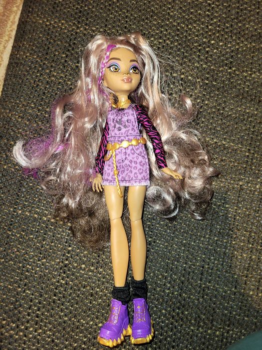 Păpuși Monster high