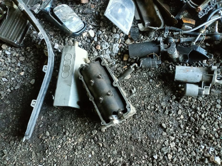 Запчасти на Ауди а6 100 с4