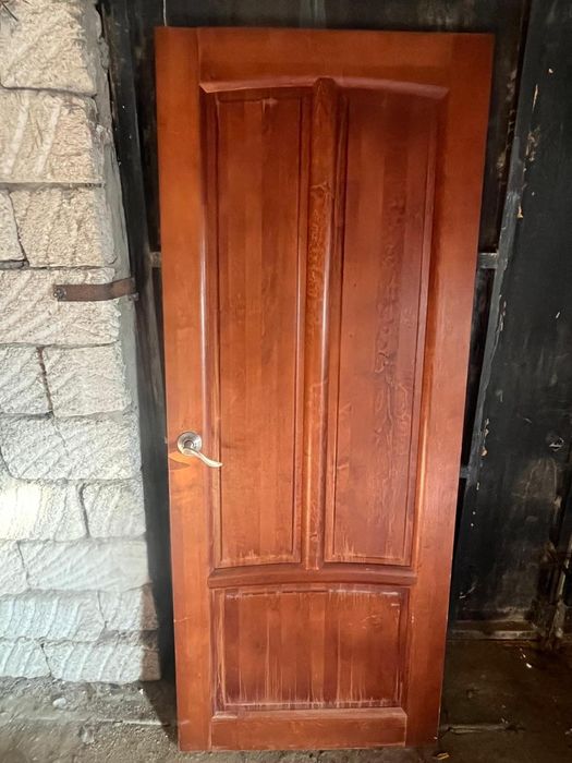 Продаётся межкомнатные двери