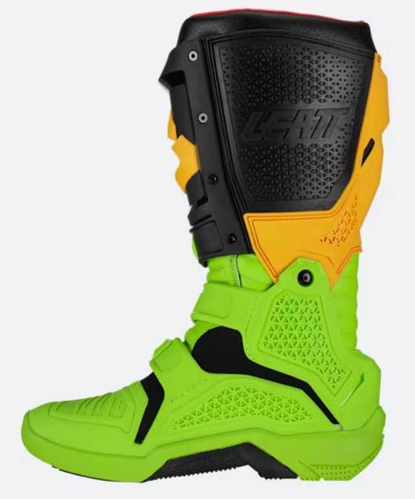 Коледна ПРОМОЦИЯ - Ботуши със става LEATT - 43 и 44.5 номер