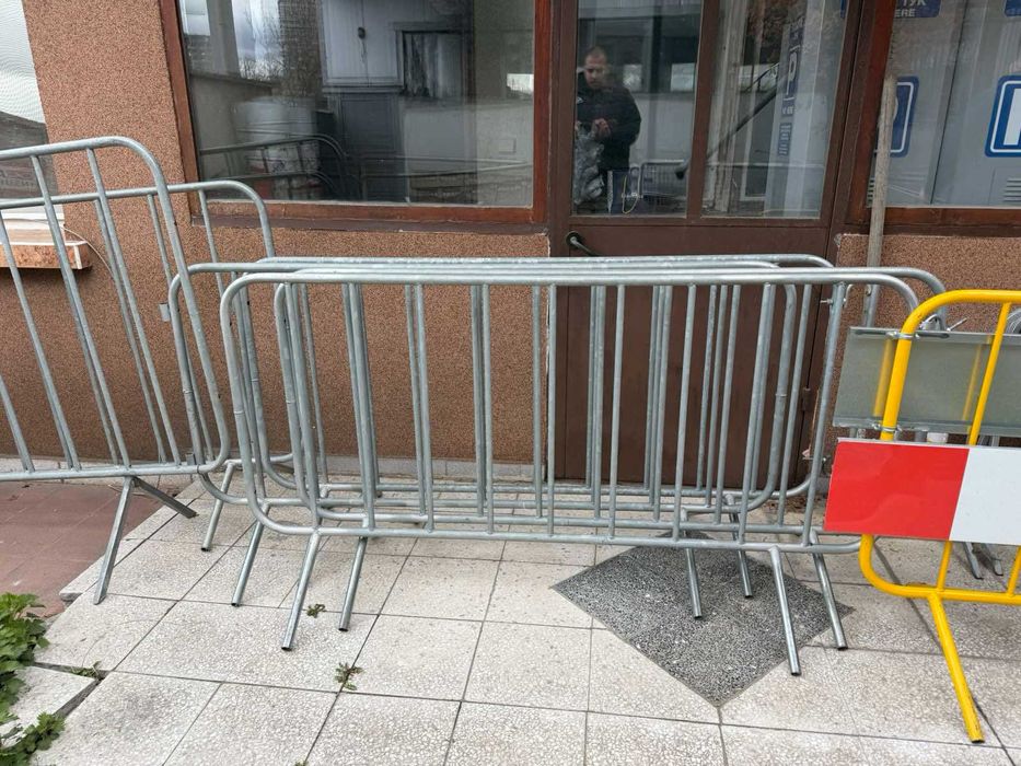 Метални решетки за ограждение